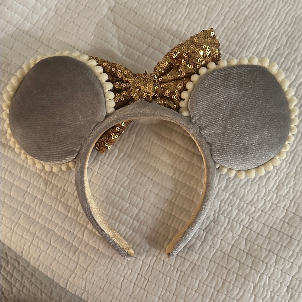 Set of 3 excellent condition Disney Parks Mickey/Minnie ears headbands - Picture 7 of 7